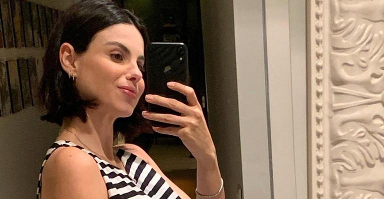Após sumiço da web, Sthefany Brito nega nascimento do primeiro filho, Enrico