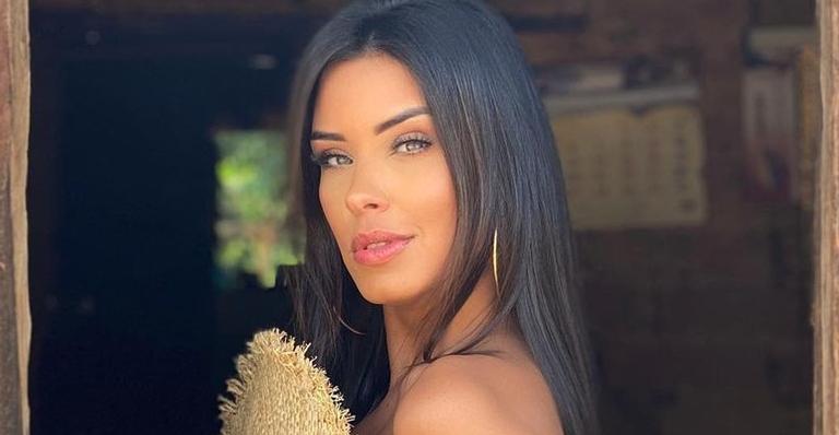 Ivy Moraes surge completamente nua em cenário paradisíaco no Jalapão e web baba: ”Um monumento!”