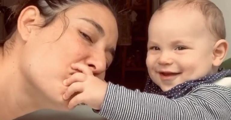 Giselle Itié desabafa sobre a maternidade: ”Não existe fim de semana pra mãe”