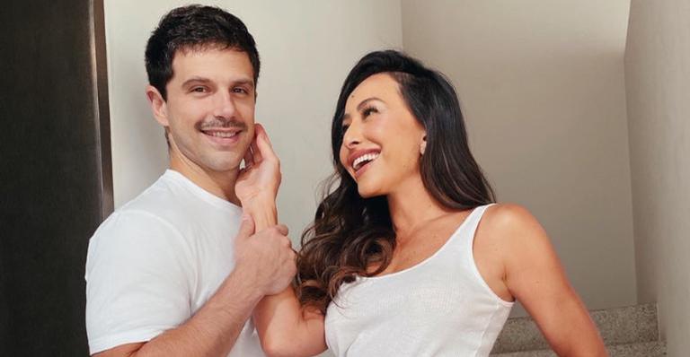 Na praia, Sabrina Sato compartilha lindos cliques com Duda Nagle: ”Selfie de amor”