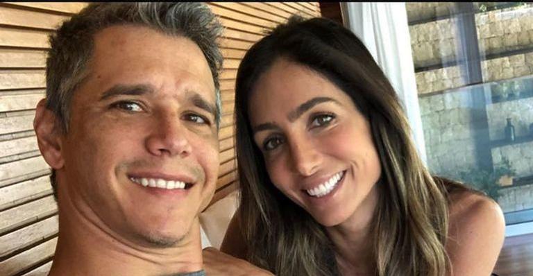 Em Jericoacoara, Márcio Garcia posta cliques românticos ao lado da esposa: ”Parceira de vida”