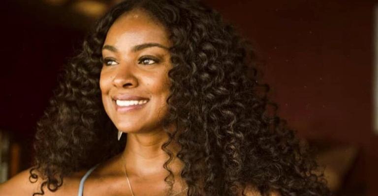Cris Vianna enlouquece a web após surgir com black power: ”Como é linda”