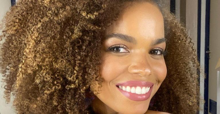 Jeniffer Nascimento lamenta saudade do avô e se declara: ”Queria as vezes poder te dar um abraço”