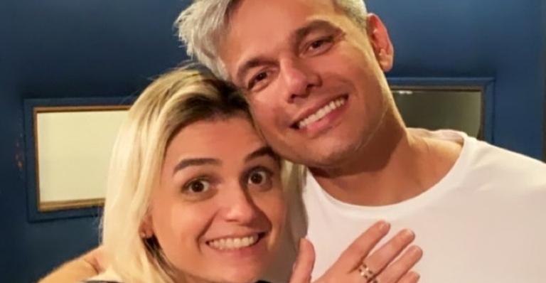 Otaviano Costa presta homenagem de aniversário para Monica Iozzi: ”Minha parceirona”