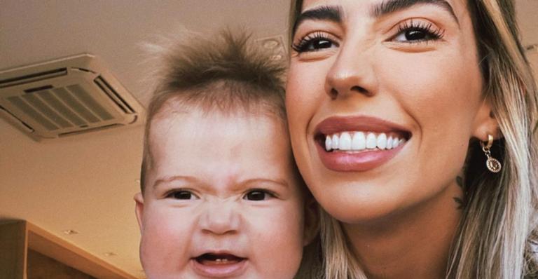 Gabi Brandt se declara ao posar coladinha com o filho, Davi: ”Minha vida!”