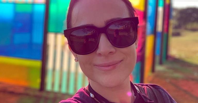 Gabriela Duarte surge deslumbrante em sequência de fotos na web: ”Deusa, maravilhosa”