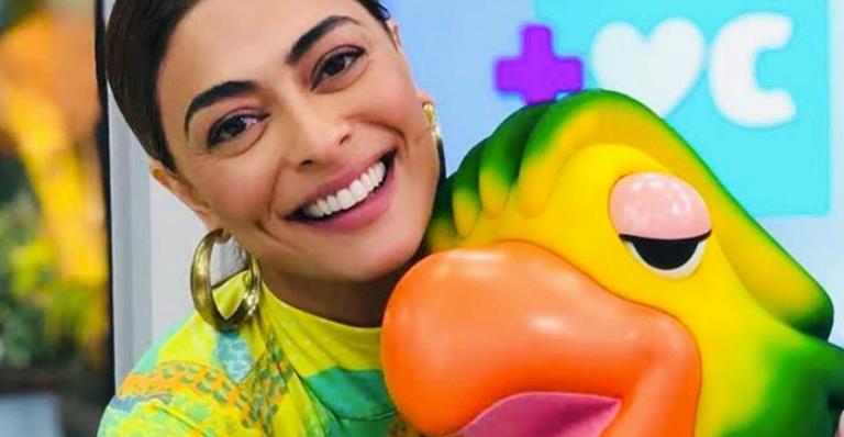 Juliana Paes faz linda homenagem a Tom Veiga no ‘Mais Você’: ”Ouvir a voz dele era estar em casa”