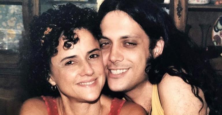 Lucio Mauro Filho comemora aniversário de Marieta Severo com linda homenagem: ”Te amo demais”