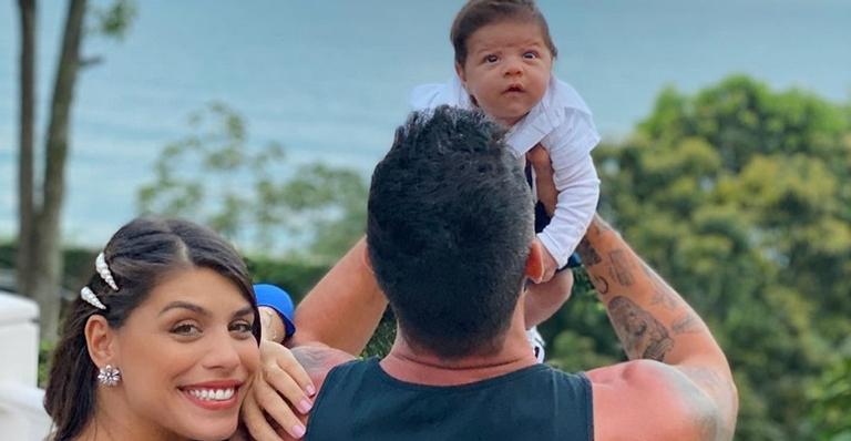 Ex-BBB Fran Grossi posa com o filho, Enrico, e desabafa sobre amamentação: ”Mix de emoções”