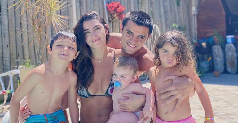 Mariana Uhlmann fala sobre o filho caçula, Vicente: ”Ele tá na melhor fase do mundo”
