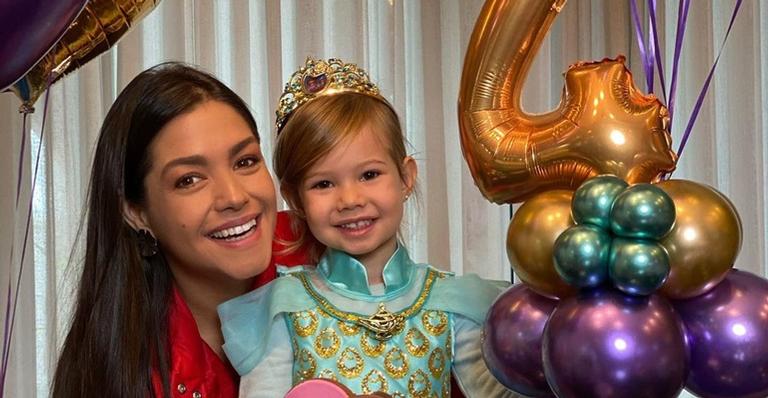 Thais Fersoza se derrete por desenho feito pela filha, Melinda: ”Fiquei toda boba”