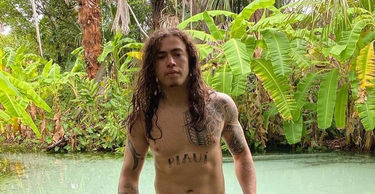 No Jalapão, Whindersson Nunes posa com novo affair e web reage: ”Toda felicidade do mundo”