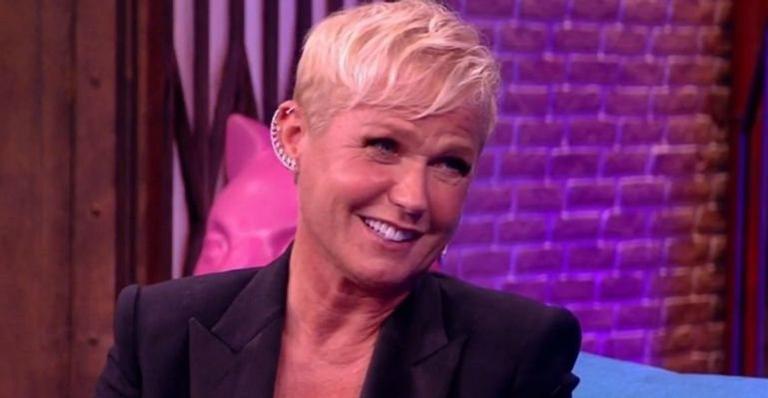 Xuxa revela se as paquitas tinham casos entre elas nos bastidores