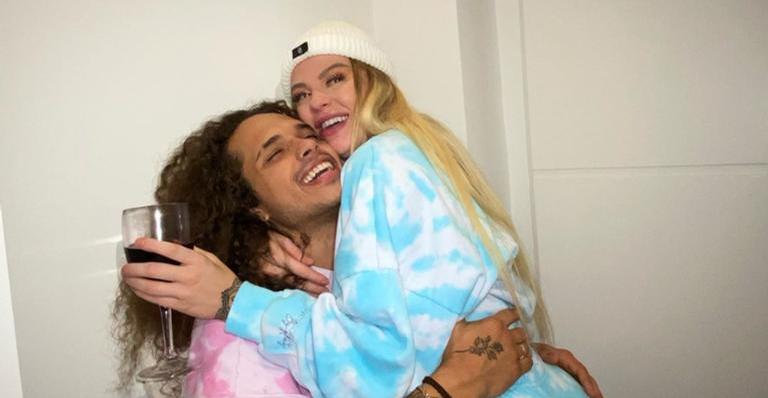 Luísa Sonza revela detalhes do pedido de namoro de Vitão: ”Pediu na frente do meu pai”