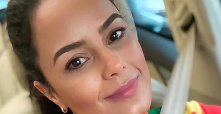 Luciele Di Camargo diverte os fãs com vídeo tentando jogador tênis: ”Se superar cada dia”