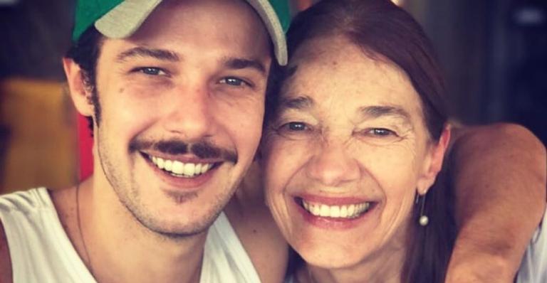 Jayme Matarazzo comemora aniversário da mãe, Fernanda Lauer: ”Sorte a minha ser seu filho”