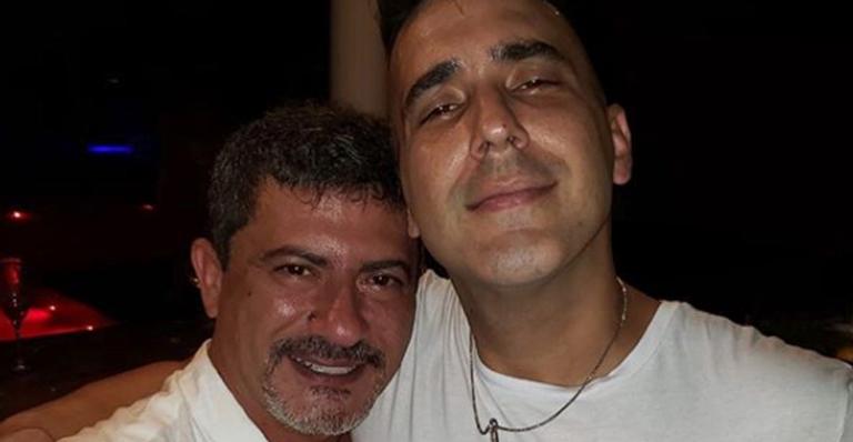 André Marques relembra Tom Veiga ao falar sobre amizade: ”Sorte minha”