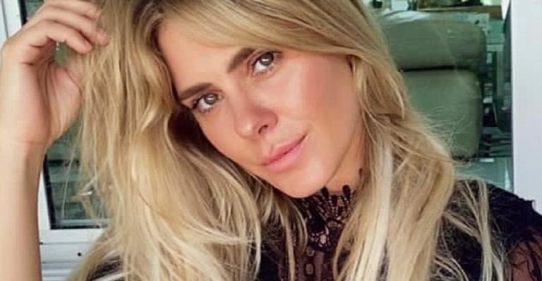 Carolina Dieckmann aposta em penteado diferentão e arrasa na escolha
