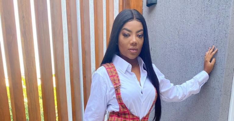 Ludmilla se emociona ao resgatar registro de seus 17 anos: ”Era só uma menina”