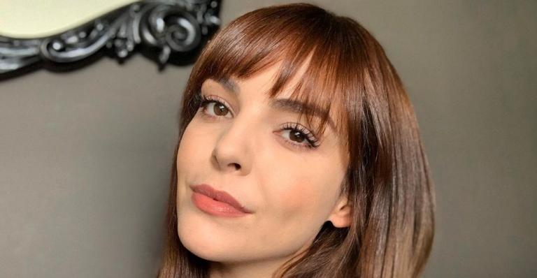 Titi Müller posta clique em família e celebra os 5 meses do filho: ”Amo vocês”