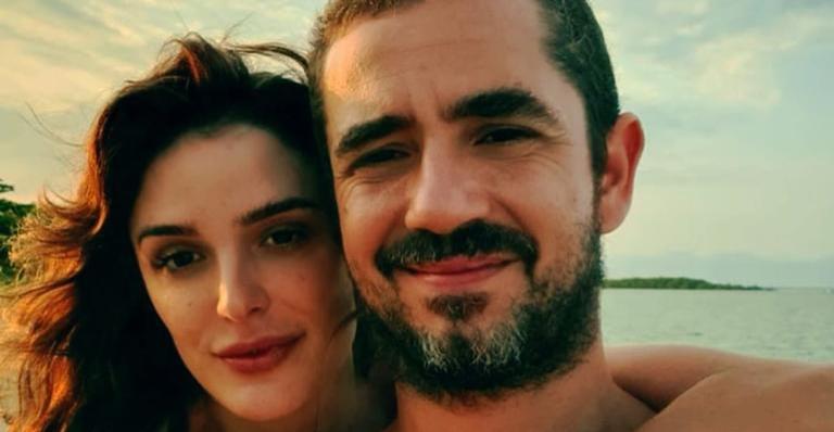 Rafa Brites comemora 9 anos de casamento com Felipe Andreoli: ”Te quero tão bem”