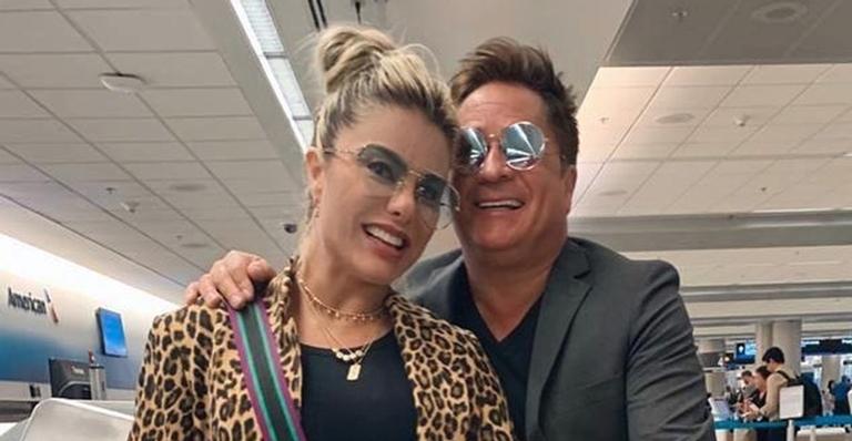 Poliana Rocha ganha joia do marido, Leonardo, e garante: ”Ficarei chique!”
