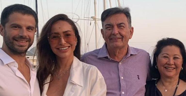 Sabrina Sato celebra aniversário de seu pai com linda homenagem: ”Meu herói”