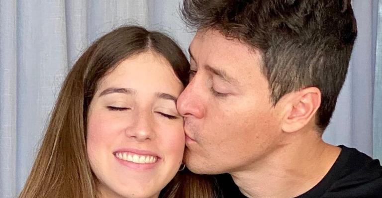 Rodrigo Faro celebra aniversário de 15 anos da filha com homenagem: ”Menina linda e especial”