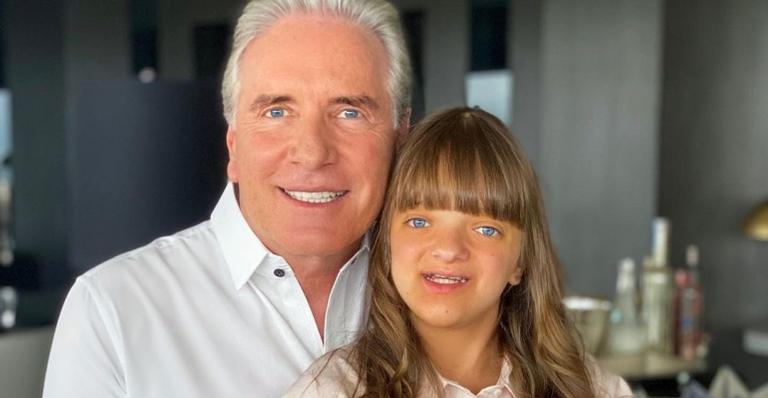 Roberto Justus posa com Rafaella e faz declaração: ”Meu amor por você é surreal”