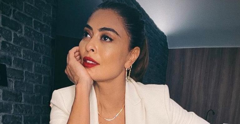 Juliana Paes posa só de lingerie em banheiro luxuoso nas Ilhas Maldivas: ”Uma obra de arte”