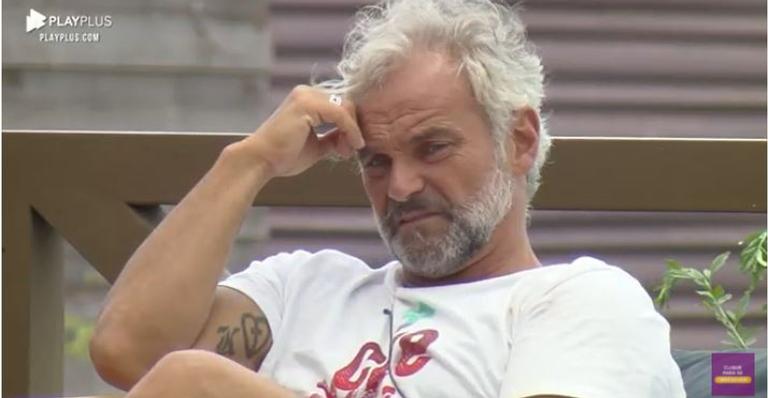 A Fazenda: Mateus comenta sobre a mudança de humor de Lidi: ”Deixa o ambiente pesado”