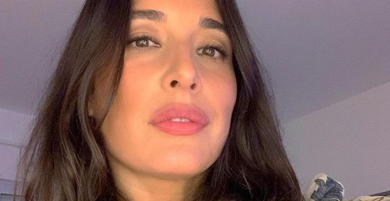 Giselle Itié relembra foto com sua cachorrinha: ”Imagino você brincando com o Pedro Luna”