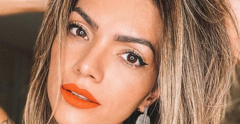 Kelly Key deixa barriga de fora em look de treino e ostenta abdômen trincado: ”Sensacional!”