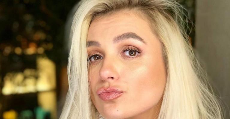 Monica Iozzi relembra personagem em ‘A Dona do Pedaço’ e fala da saudade dos colegas de elenco