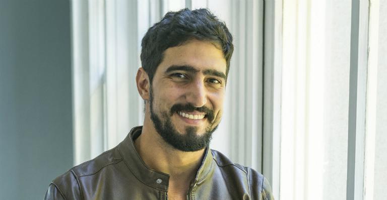 Renato Góes celebra vitória de ‘Órfãos da Terra’ em premiação internacional: ”Obrigado Senhor”