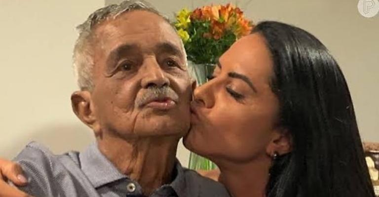 Graciele Lacerda presta homenagem ao sogro: ”Obrigada, por ter sido esse homem tão incrível”