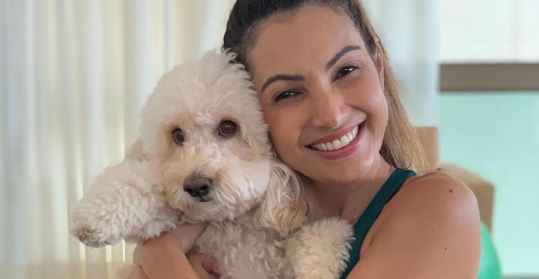 Patrícia Poeta surge coladinha ao seu cãozinho e recebe elogios da web: ”Coisa mais linda”