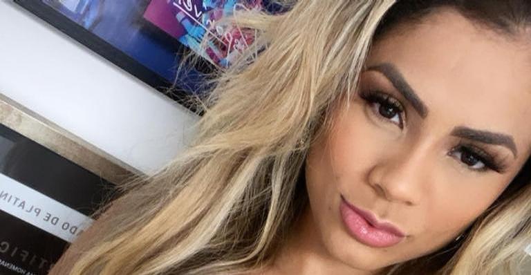 Lexa desabafa nas redes sociais: ”Diz que é amiga e mente olhando no teu olho”