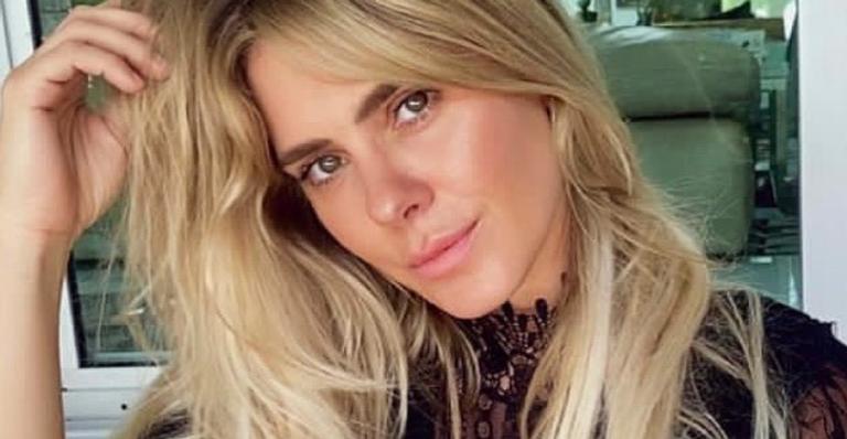 Carolina Dieckmann relembra ensaio fotográfico com produção impecável