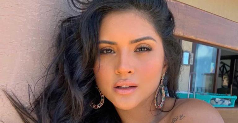 Mileide Mihaile se declara ao posar ao lado da mãe e do filho: ”Essa é a minha fortaleza”
