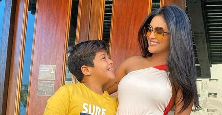Mileide Mihaile se declara ao filho, Yhudy: ”10 anos que eu me tornei uma mulher imparável”