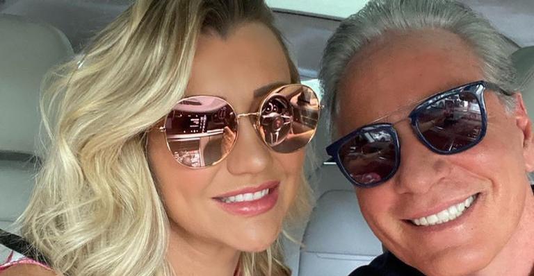 Ana Paula Siebert se derrete ao receber declaração do marido, Roberto Justus