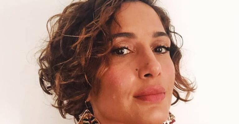 Camila Pitanga posta foto antiga de Carnaval: ”Lembrança linda demais”