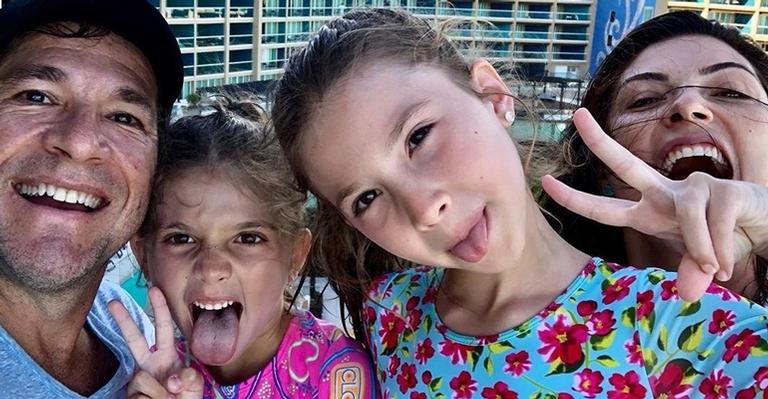 Com lindo clique em família, Daniel celebra onze anos da filha: ”Data memorável”