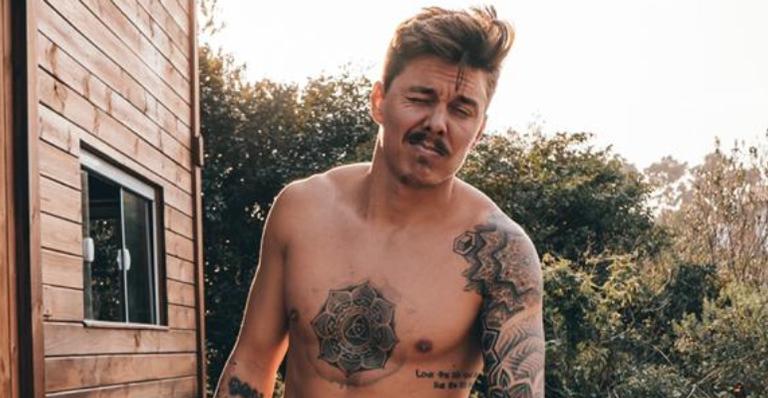 Gabriel Aglio, do ‘De Férias com o Ex’, fala sobre padrões estéticos: ”Maior pressão que sofro”