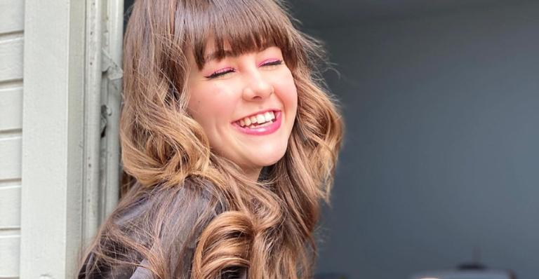 Klara Castanho aposta em closes de tirar o fôlego e fãs elogiam: ”Maravilhosa”