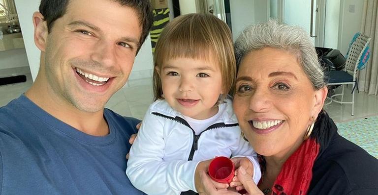 Leda Nagle comemora aniversário de dois anos da neta, Zoe: ”Amor que eu não sabia que existia”