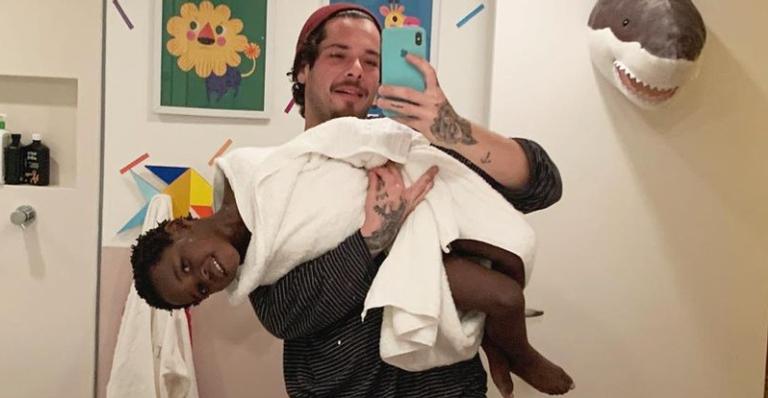 Gian Luca, irmão de Giovanna Ewbank, publica clique feito pelo sobrinho, Bless: ”Pelos olhos dele”