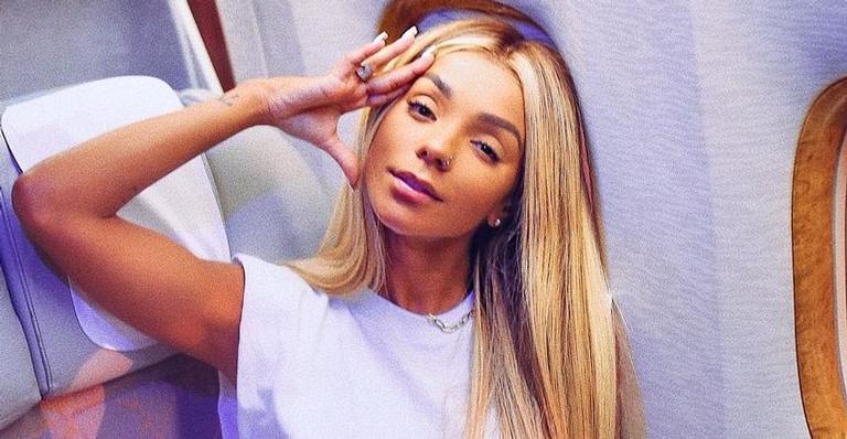 Brunna Gonçalves escolhe look elegante de praia no primeiro dia nas Maldivas: ”Parece uma Barbie”