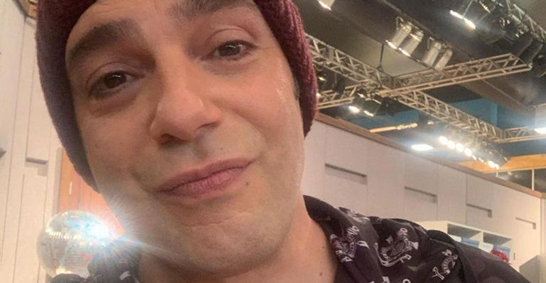 Marcelo Medici fala das gravações do ‘Vai que Cola’ em meio à pandemia: ”Foi um desafio”
